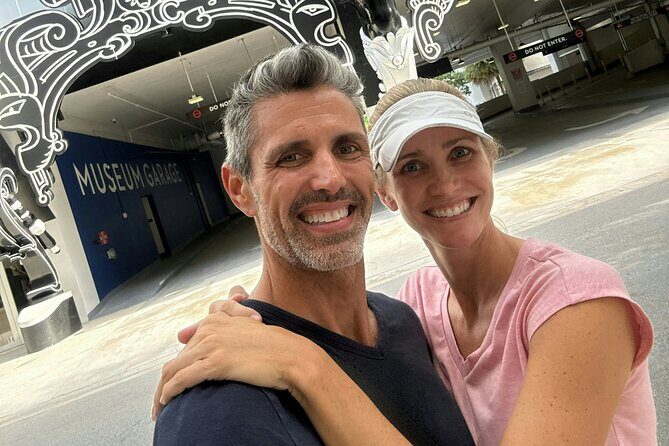 Miami Murder Mystery Outdoor Detective Escape Game - Key Points