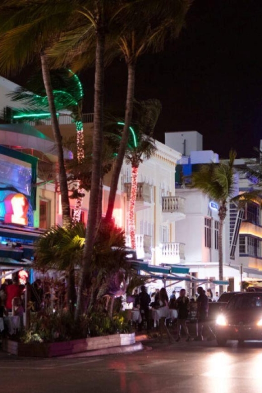 Miami: Party Bus - 5-Hour VIP Nightlife Tour - Experience Highlights