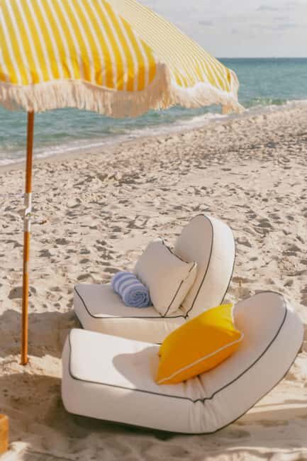 Miami: Private Beach Lounge and Picnic Set Up - Who Would Love This Experience?