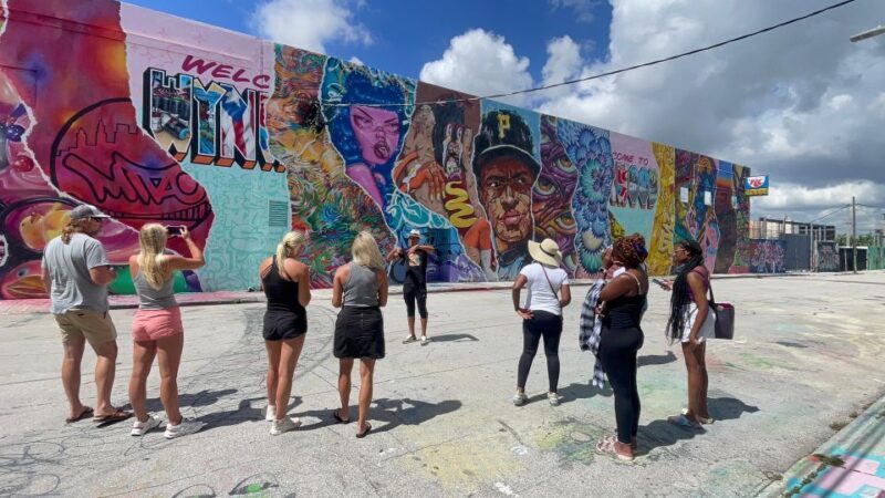 Miami: Private Iconic neighborhoods sightseeing tour - FAQ