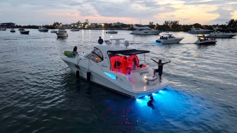 Miami: Private Yacht Charter - FAQ