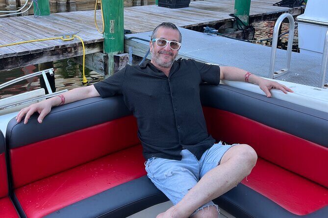 Miami Private Yacht Cruise  Discover Iconic Water Views - Who Is This Tour Best For?