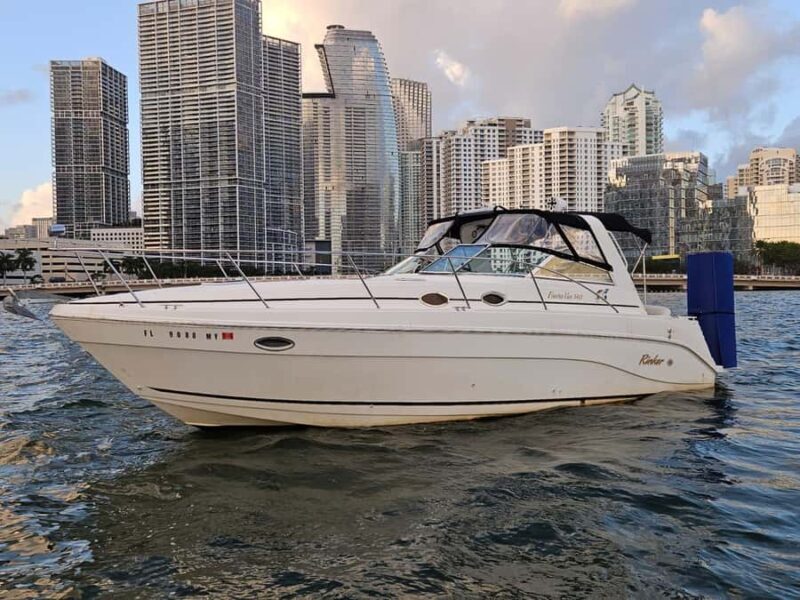 Miami: Private Yacht Cruise with Captain and Soft Drinks - Key Points  