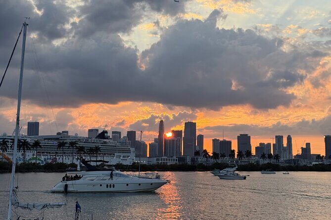 Miami: Rent a Private Yacht 4 Hours with Captain and Crew - Setting the Scene: What’s Included and How It Works