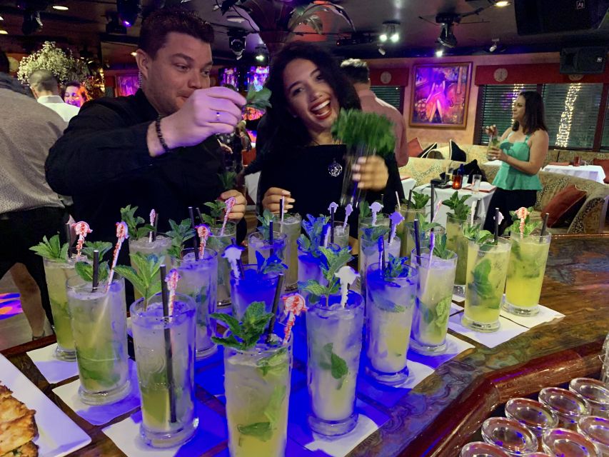 Miami: Salsa & Bachata Dance Lessons, Mojito Cocktail, 3 Appetizers, Nightclub - Recap