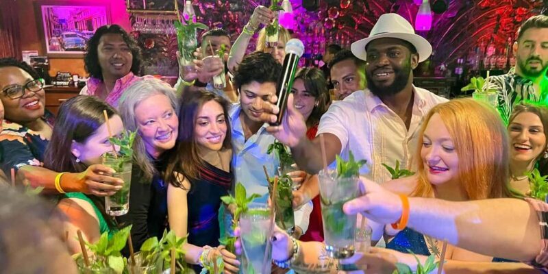 Miami: Salsa Night and Mojitos at Mango's Tropical Cafe - A Closer Look at the Experience