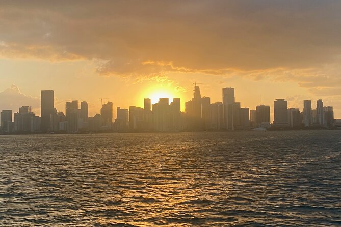 Miami Skyline Sunset Cruise of Biscayne Bay & Millionaire Homes - Cruising Through Biscayne Bay