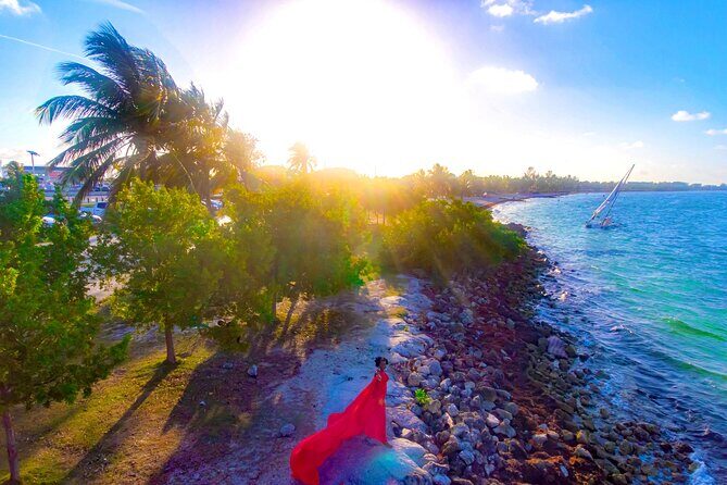 Miami: South Beach Flying Dress - FAQ