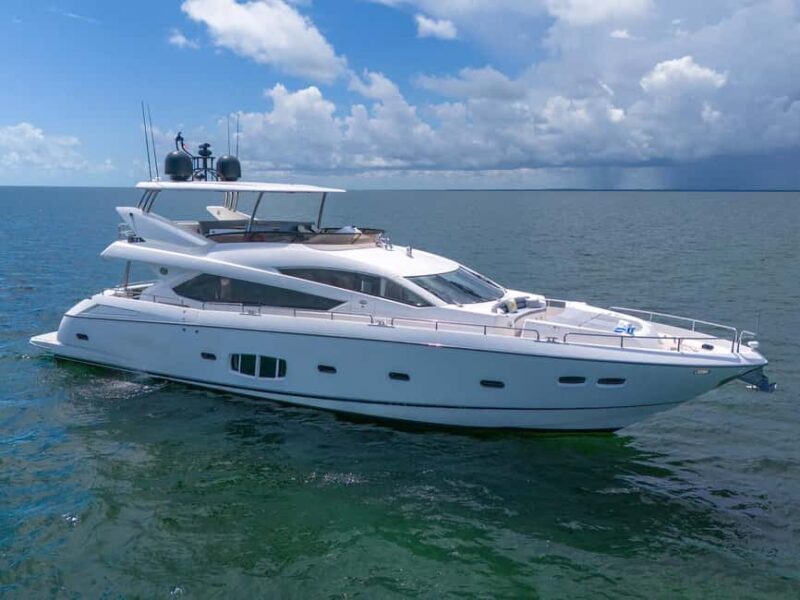 Miami: Sunseeker 80 Yacht Charter with Crew - Comparing Similar Experiences