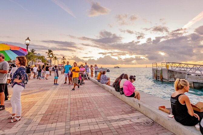 Miami to Key West Roundtrip Bus Tour With Narration - Host Responses and Engagement