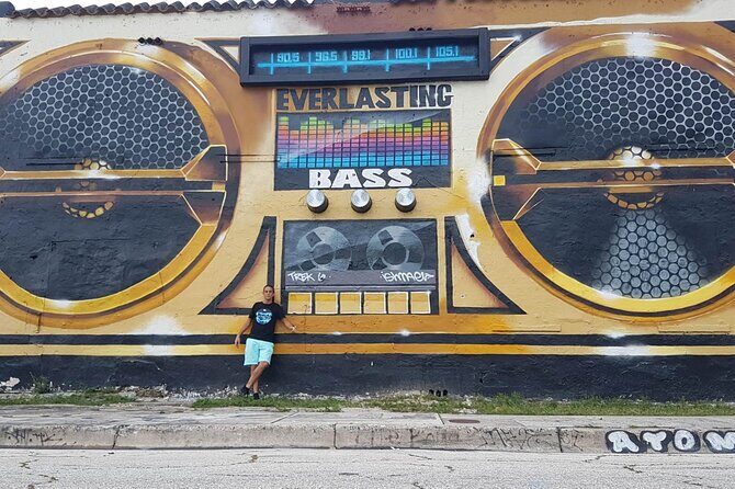 Miami's Top Bus and Citywalk Tour - A Genuine Look at Miamis Top Bus and Citywalk Tour