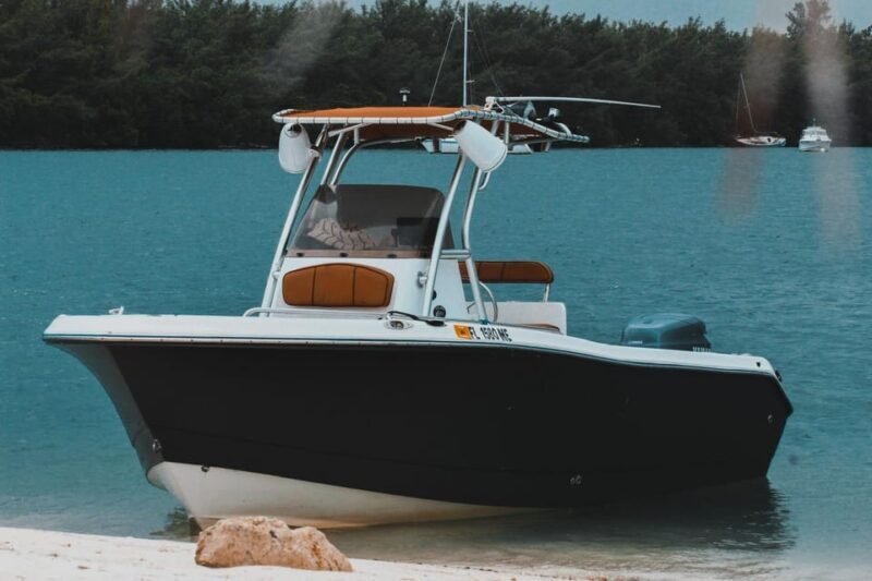 Miami's Unique Private Boat Tour: Discover & Enjoy Your Way - Who This Tour Is Best For