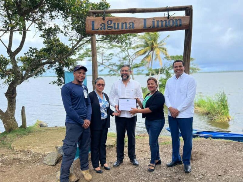 Miches: El Limón Lagoon Guided Kayak Tour with Guide - An In-Depth Look at the El Limón Lagoon Kayak Tour