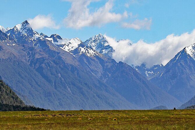 Middle Earth Mountains Private Tour Lord of the Rings Sites - An In-Depth Look at the Middle-earth Mountains Private Tour  