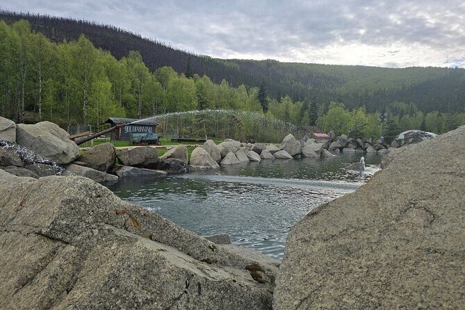 Midnight Sun Magic Chena Hot Springs Soak and Ice Museum Tour - Why This Tour Is Worth Considering