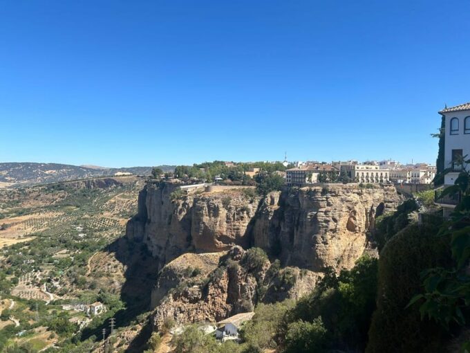 Mijas: Private VIP Tour Ronda and Setenil De Las Bodegas - Frequently Asked Questions