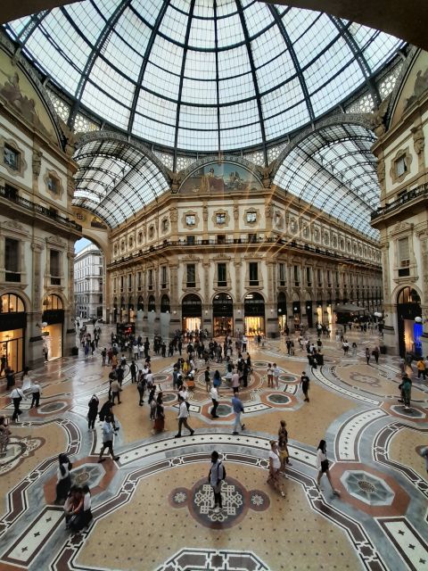 Milan: 2-Hour City Center Evening Tour - Meeting Point