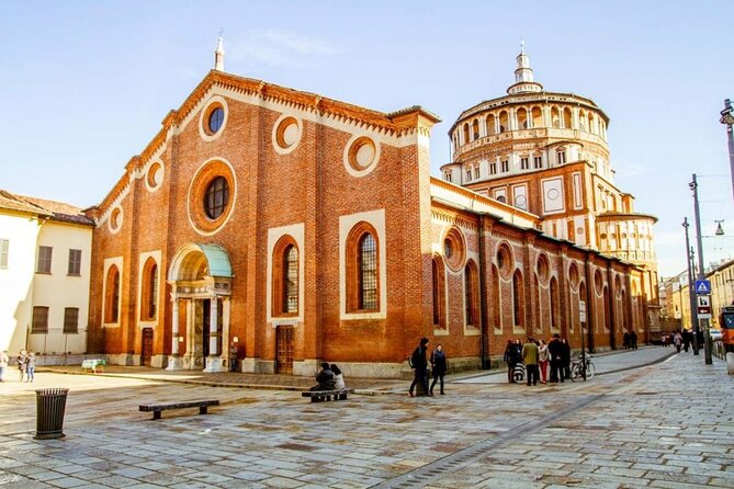 Milan Airport MXP Round-Trip Transfer in Private Van - Operating Hours