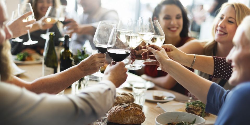 Milan: Aperitivo & Street Food Tour Delights With a Local - Street Food Delights