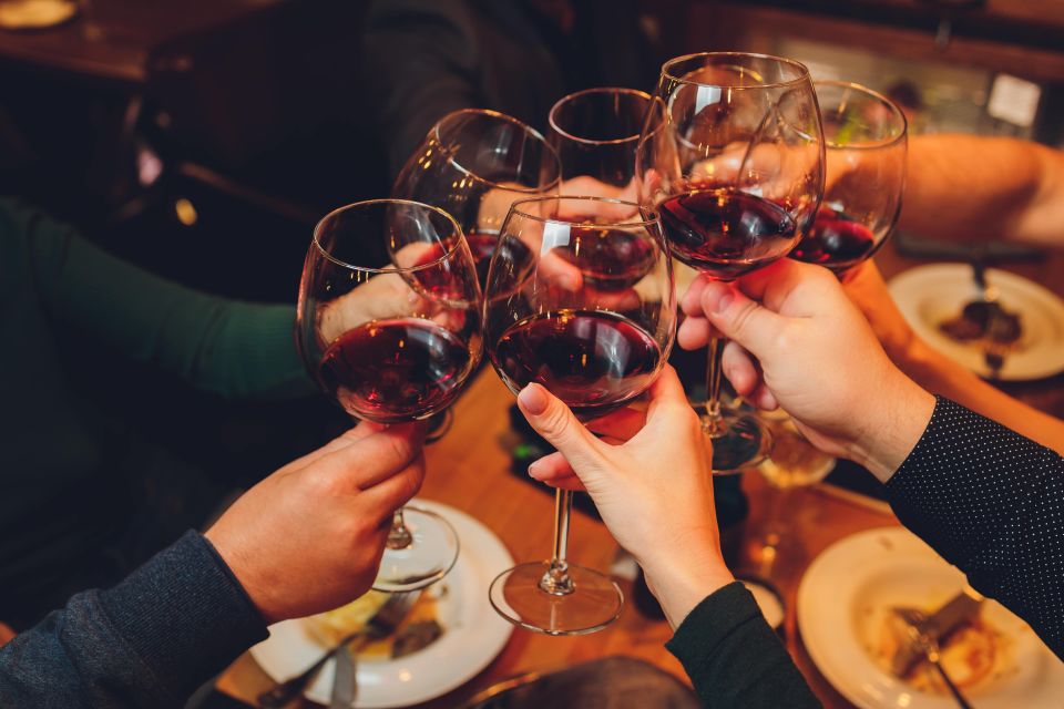 Milan: Aperitivo Tour With Street Food - Key Points