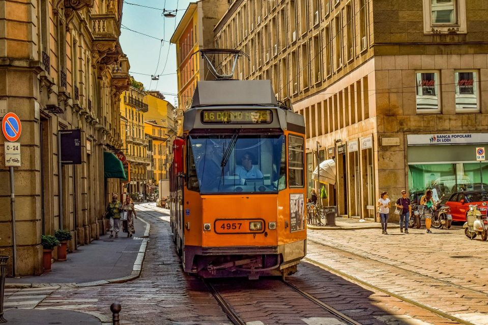 Milan: Art Workshop and Food Experience Tour - Guided Museum Tour