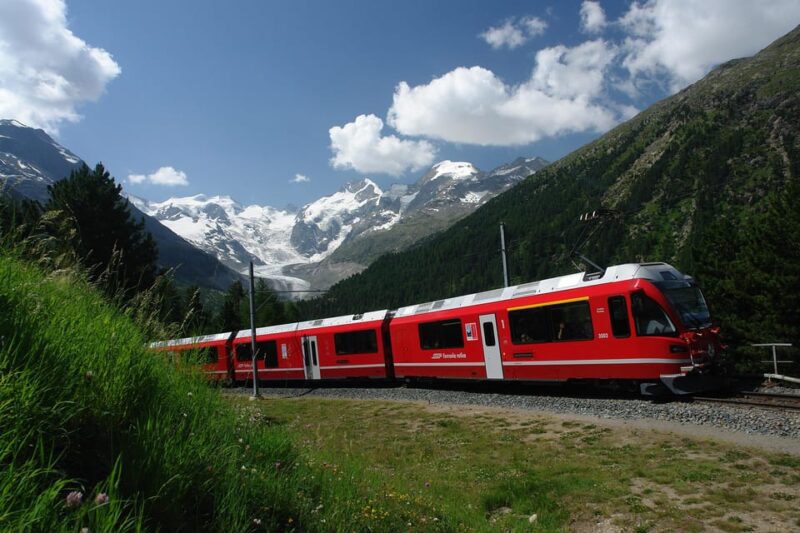 Milan: Bernina and Glacier Train Tickets & Sankt Moritz Tour - Itinerary