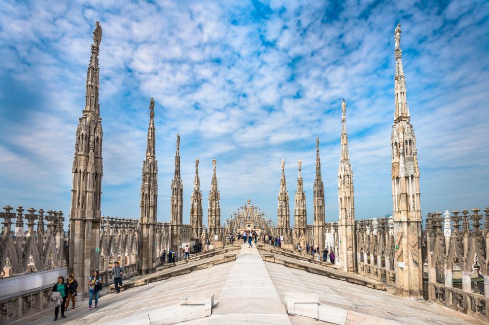 Milan: Cathedral and Terraces Guided Tour With Tickets - Tour Itinerary