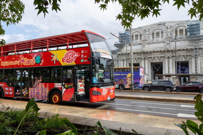 Milan: City Sightseeing Hop-On Hop-Off Bus With Audio Guide - Free Walking Tour and City Map