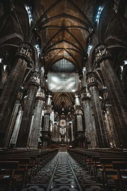 Milan Duomo Elite Access: No Lines, Roof Views & Photos - The Itinerary: What to Expect