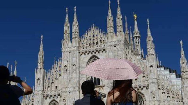 Milan: Duomo Tour with Priority Entry & Rooftop Access - Who Should Book This Tour?