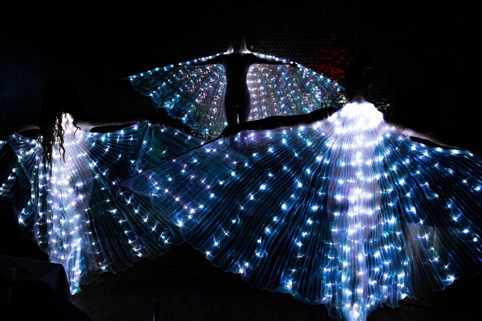 Milan: Maison Milano Saturday Dinner and Show - Dress Code