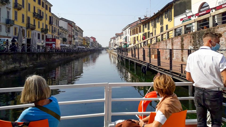 Milan: Navigli District Canal Boat Tour With Aperitivo - Exploring the Navigli District