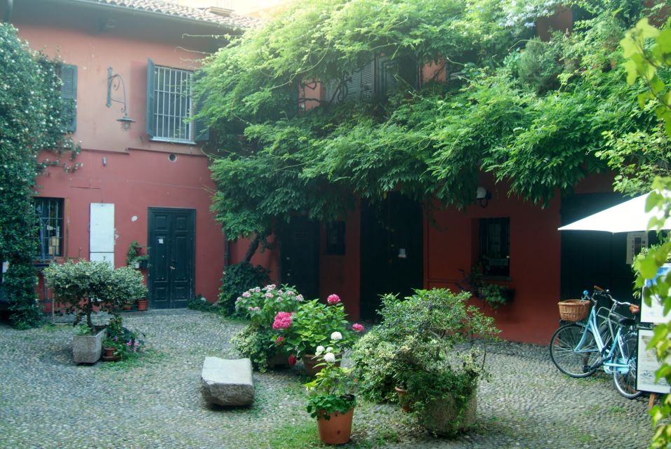 Milan: Navigli Evening Bike Tour With Aperitivo - Important Information