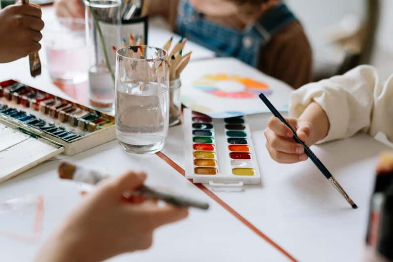 Milan: Paint & Snack: Create Your Own Milanese Masterpiece - Food, Drink, and Atmosphere
