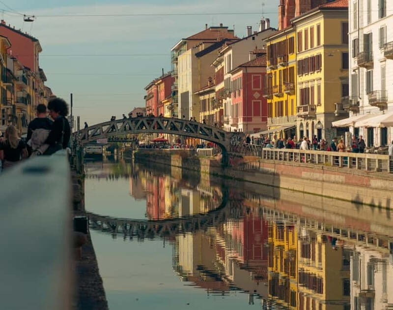 Milan: Paint & Snack: Create Your Own Milanese Masterpiece - Authenticity and Experience