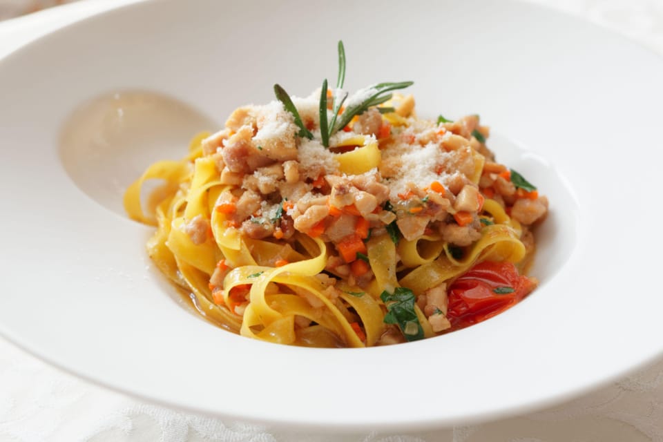 Milan: Pasta and Tiramisu Cooking Class With Local Chef - Introduction: Why This Cooking Class Stands Out