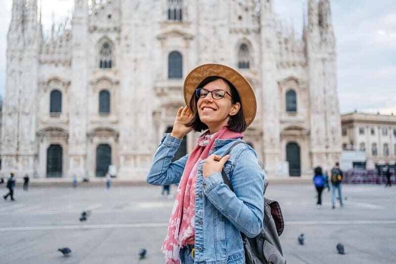 Milan: Photoshoot at the Cathedral - An In-Depth Look at the Milan Photoshoot Experience