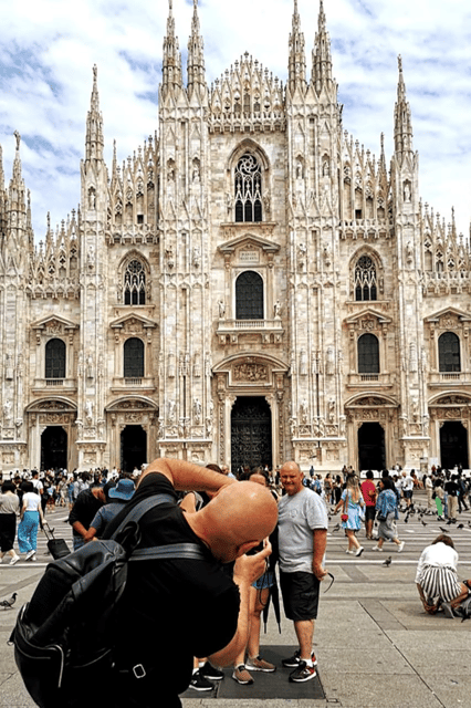 Milan Postcard Viewpoints Walk With Locals - Travel Bloggers - Tour Overview