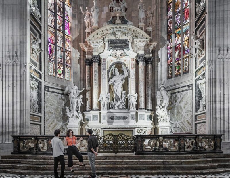 Milan: Private City Tour With Milan Cathedral & Terraces - What the Experience Feels Like