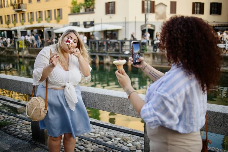 Milan: Private Guided Tour in the Lively Navigli Canal Area - Accessibility and Group Size