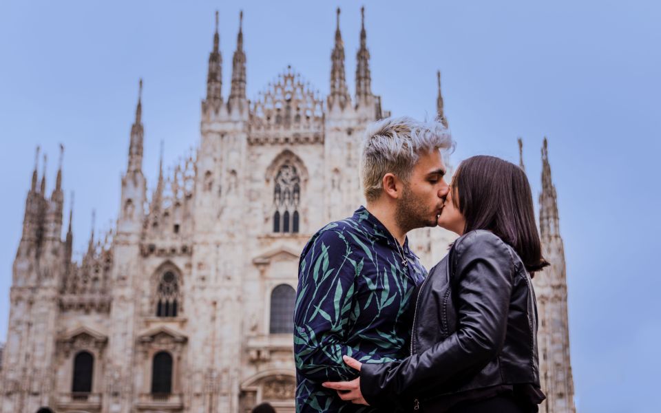 Milan: Private Professional Photoshoot at the Duomo - Inclusions and Exclusions