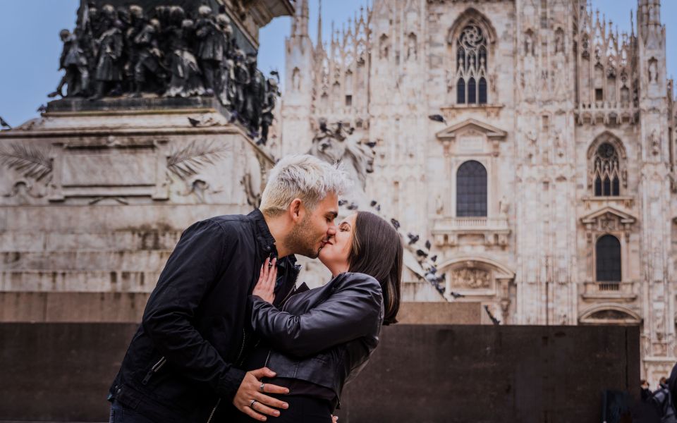 Milan: Private Professional Photoshoot at the Duomo - Pricing and Booking Details
