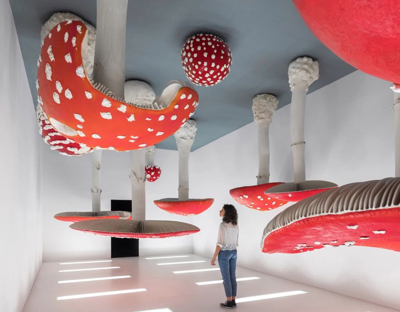 Milan: Private Tour - Duomo, Gelato Tasting & Prada Museum - Duomo Cathedral Capacity