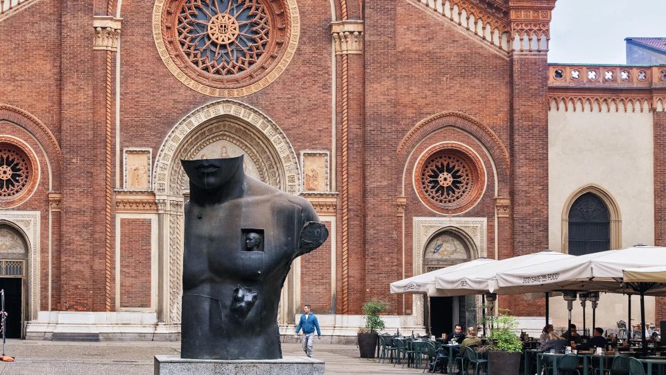 Milan: Private Tour - La Scala, Pinacoteca & Gelato Tasting - Renowned Performers at La Scala