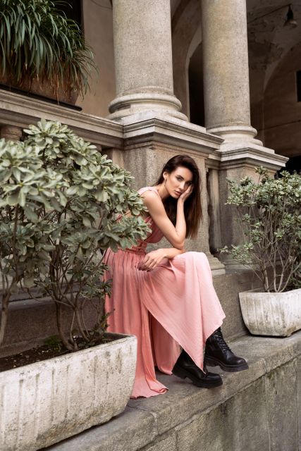 Milan: Professional Photoshoot for Individuals and Couples - Professional Photographers Expertise