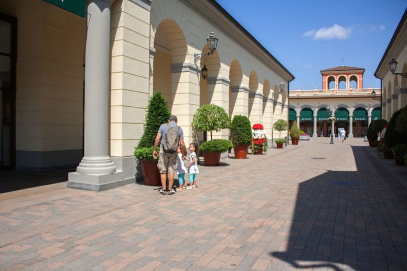 Milan: Serravalle Designer Outlet Roundtrip Bus Transfer - Transportation Details