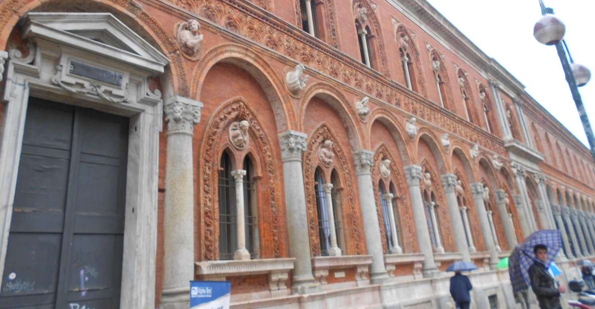 Milan: Skip the Line Castle and Renaissance Private Tour - Starting and Finish Locations