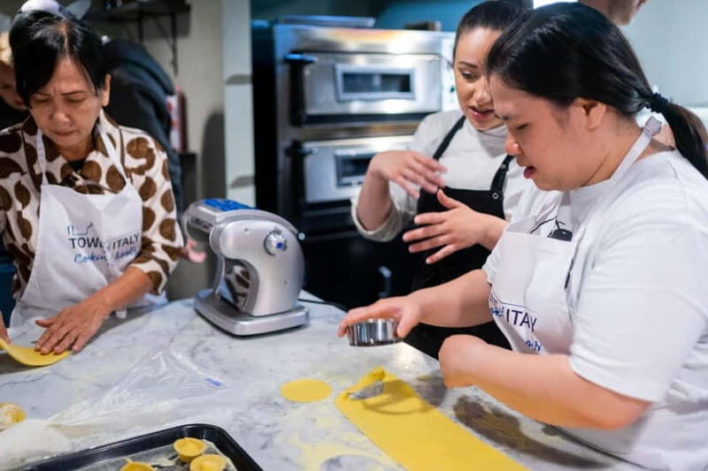 Milan: Small-group Pasta & Gelato Class with Unlimited Wine - The Sum Up
