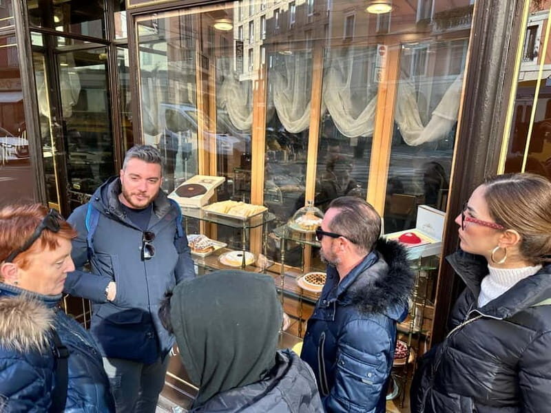Milan: Street Food Tour with Tastings and Local Guide - Key Points