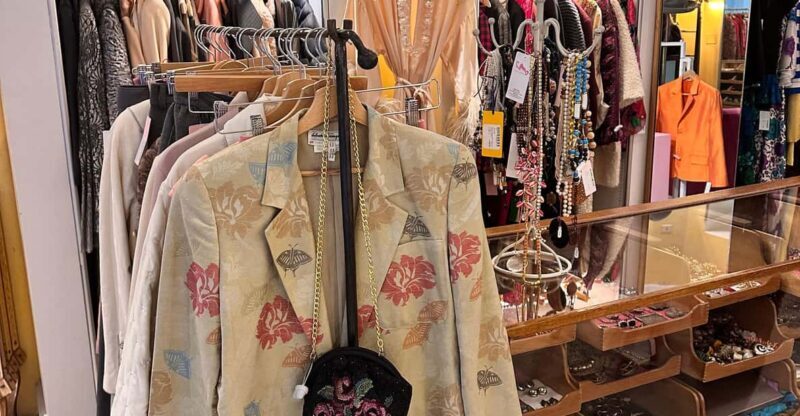 Milan: The Ultimate Vintage Shopping Guidebook - Authentic Experiences and Practical Tips